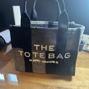 Marc Jacobs The Tote Bag in black Denim patchwork in the Mini size